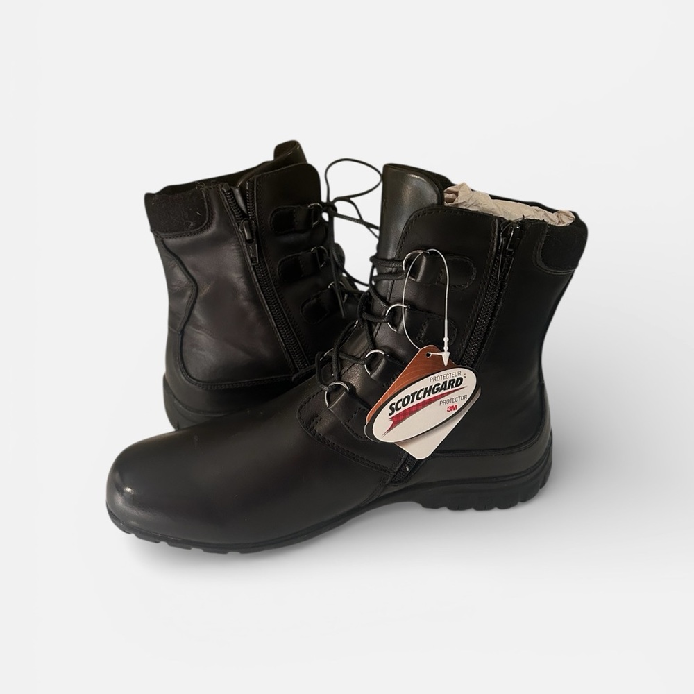 Propet Black Ankle Boots new with tags - Picture 2 of 3